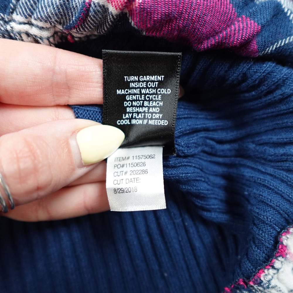 Torrid Top Women Size 2X Blue Ribbed Mixed Media Plaid Hem V Neck Long Sleeve - Picture 4 of 10